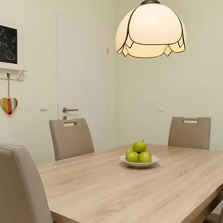 Apartamento Haus Limes 2 *
